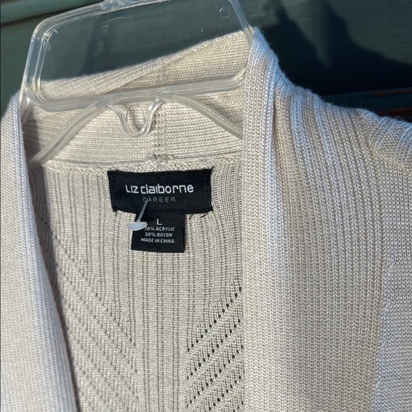 EUC Liz Claiborne Cream Cardigan Sweater Lightweight Knit Open Front - Picture 3 of 7